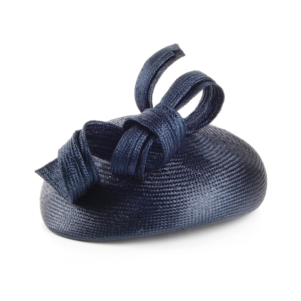Sombrero Pillbox mujeres Duchess Of Cambridge de paja de Whiteley - Azul Marino