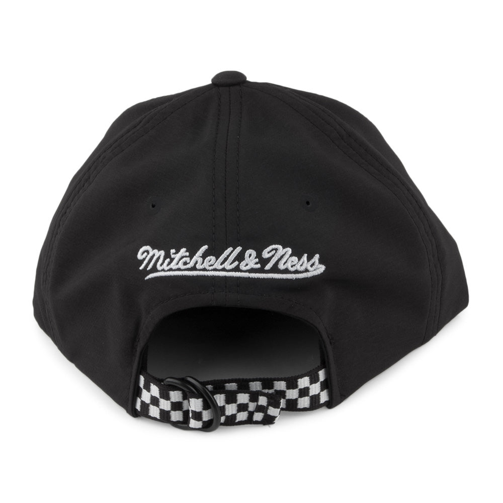 Gorra San Antonio Spurs de Mitchell & Ness - Negro