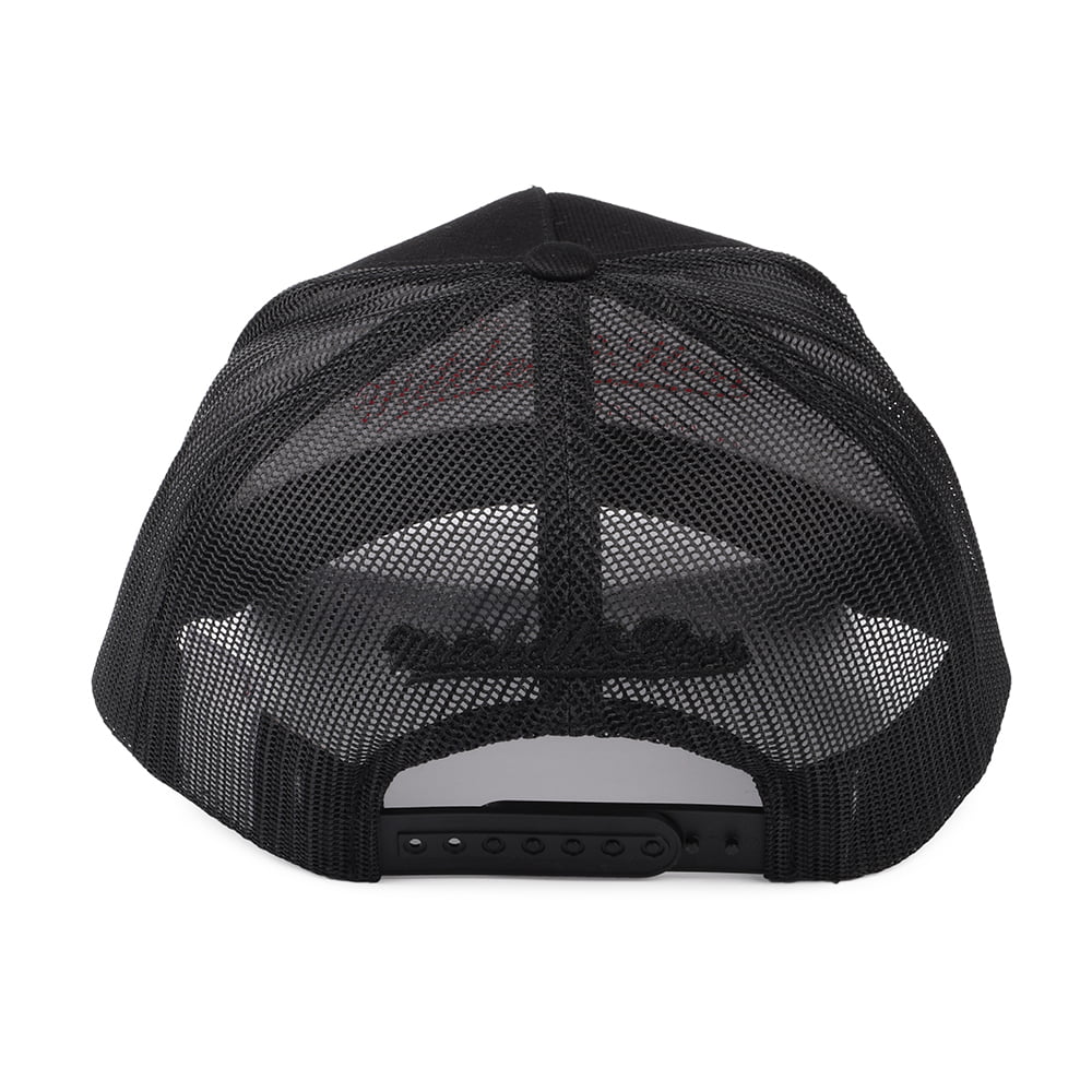 Gorra Trucker Branded Box Logo Classic de Mitchell & Ness - Negro-Dorado