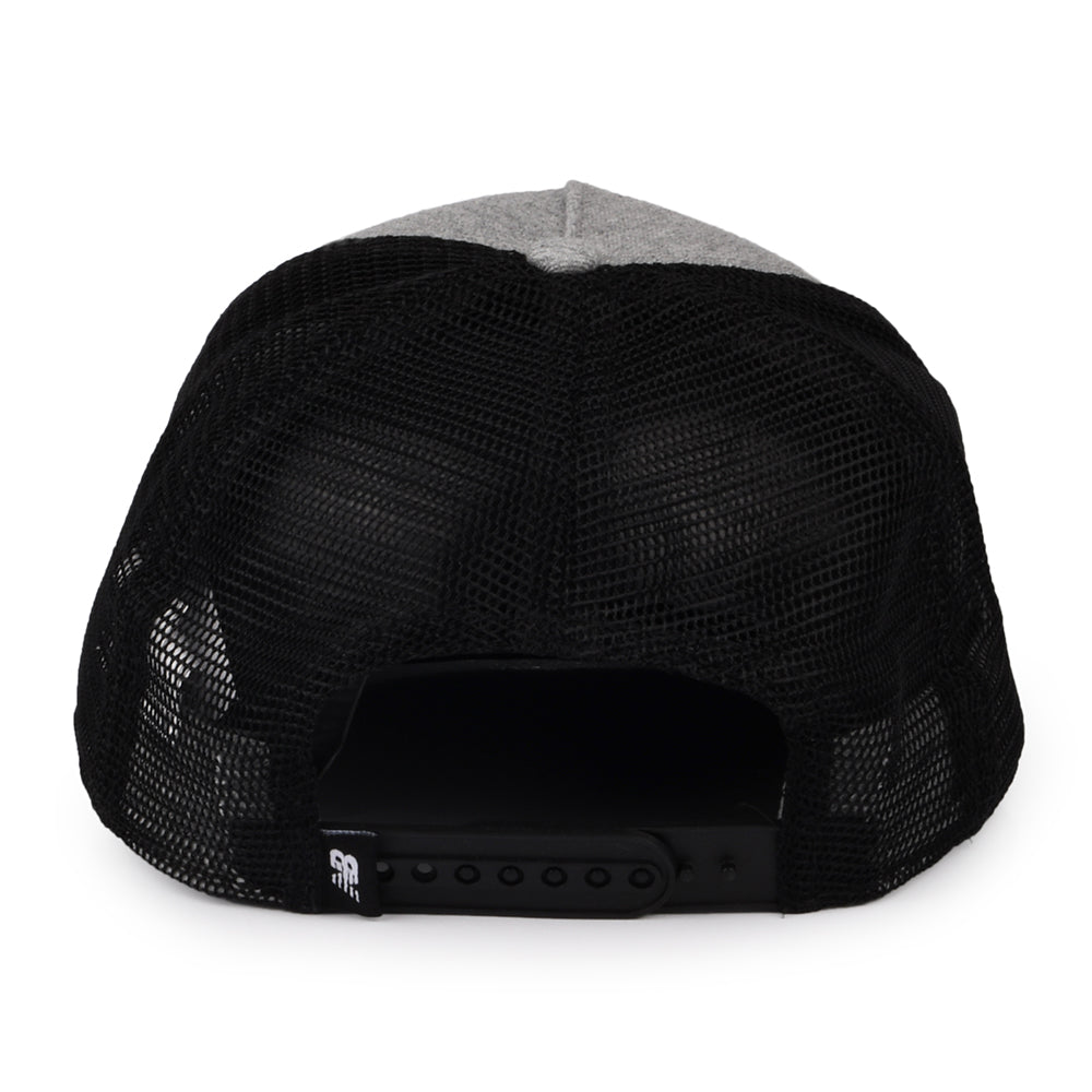 Gorra Trucker Sport Essentials de New Balance - Gris