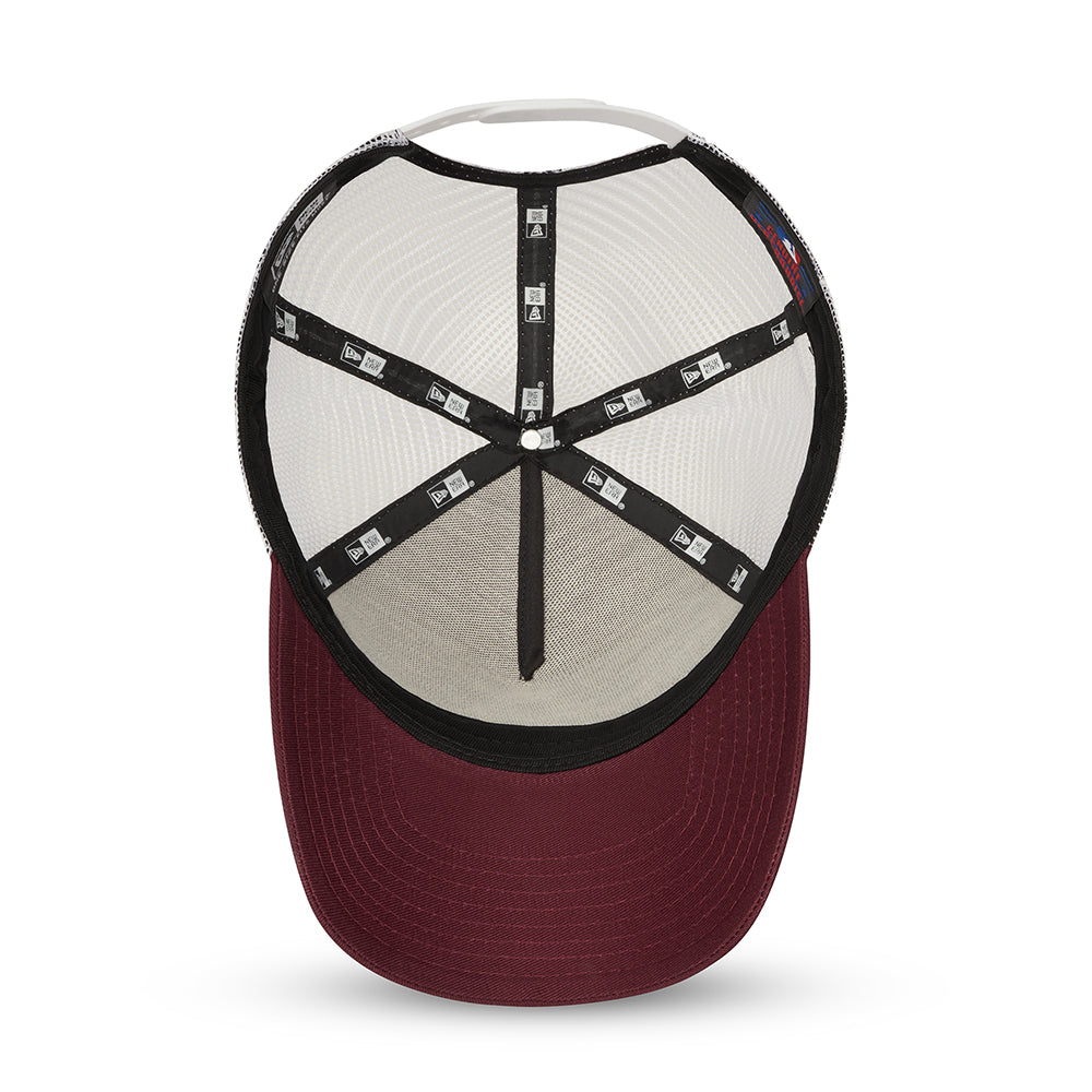 Gorra Trucker 9FORTY A-Frame MLB League Essential New York Yankees de New Era - Granate-Blanco
