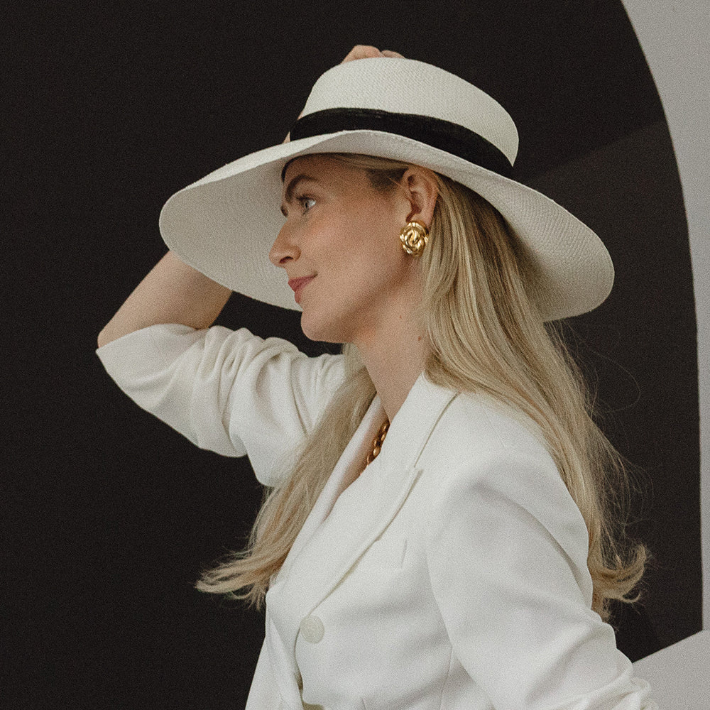 Sombrero Panamá Jessica de ala ancha con cinta decorativa negra de Christys - Decolorado