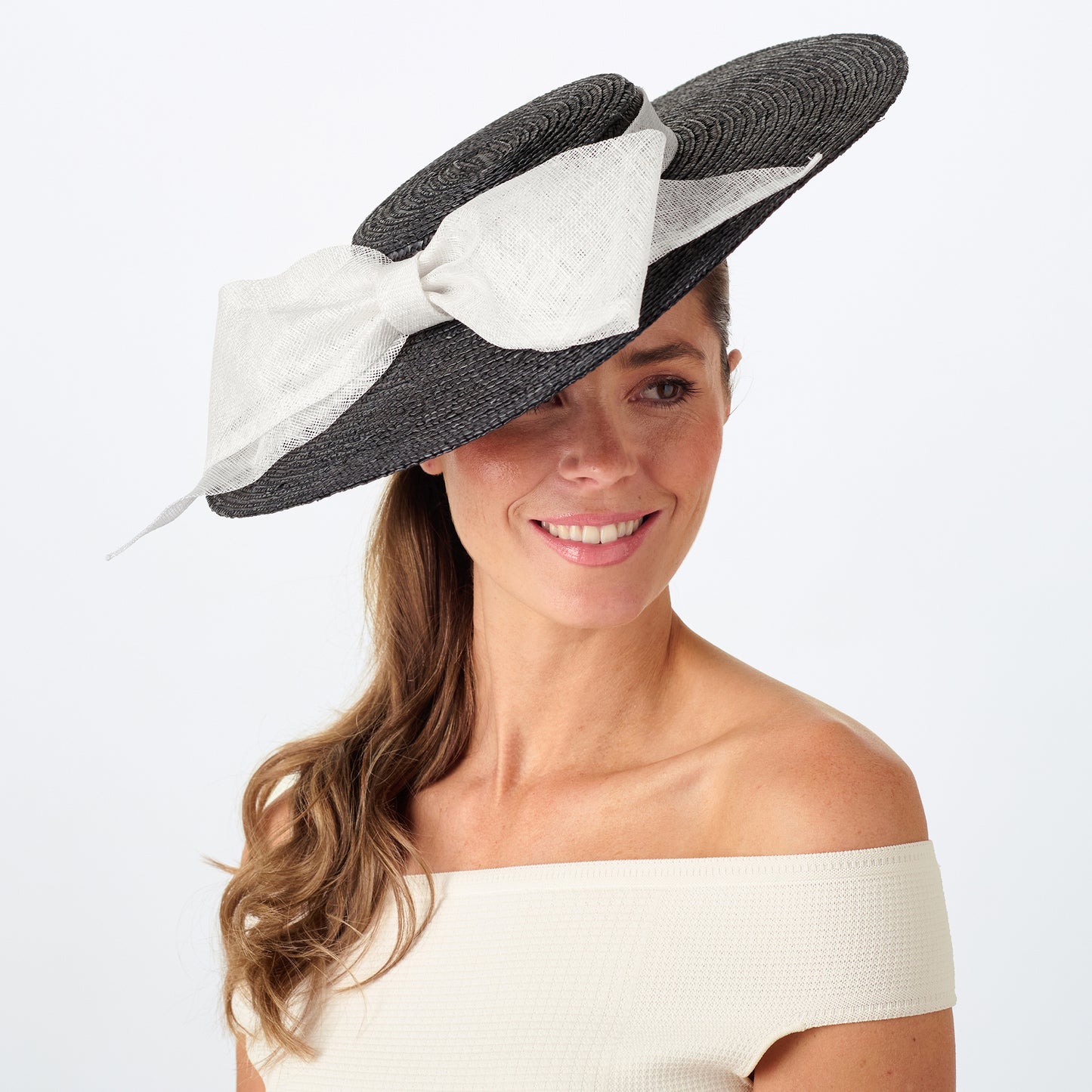 Sombrero Boater Vivian de paja con lazo de Failsworth - Negro-Blanco