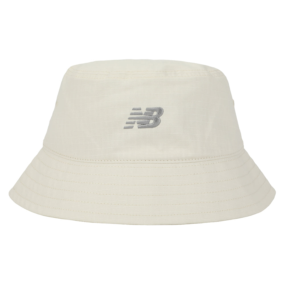 Sombrero de pescador Flying NB de Ripstop de algodón de New Balance - Blanco Roto