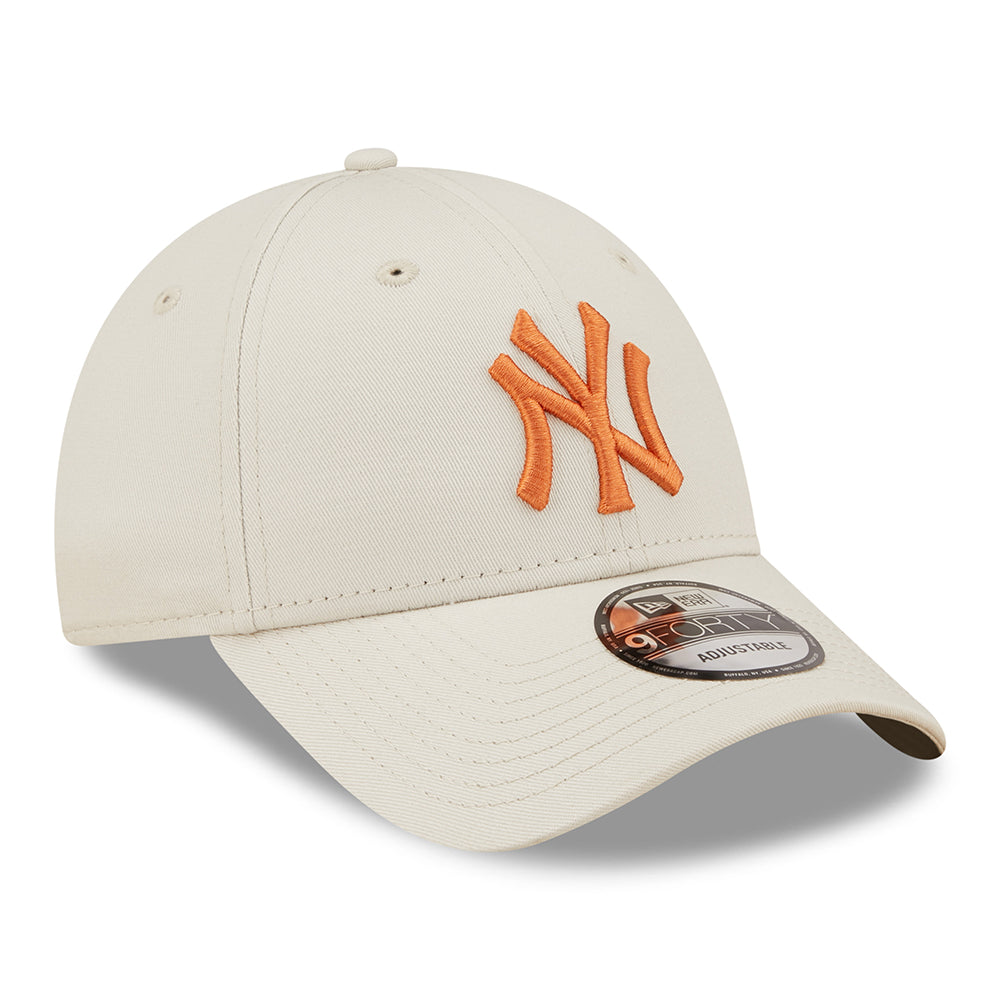 Gorra de béisbol 9FORTY MLB League Essential New York Yankees de New Era - Piedra-Ocre