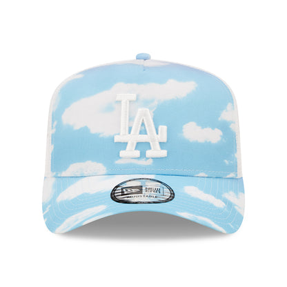 Gorra Trucker A-Frame MLB Cloud AOP L.A. Dodgers de New Era - Azul Claro-Blanco