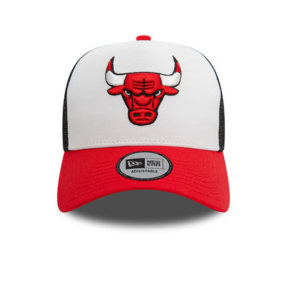 Gorra Trucker A-Frame NBA Rear Arch Chicago Bulls de New Era - Blanco-Rojo-Negro
