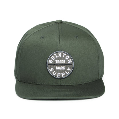 Gorra Snapback Oath III de algodón de Brixton - Vetiver Oscuro