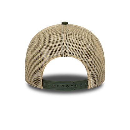 Gorra de camionero A-Frame Animal Patch Bisonte de New Era - Marrón-Verde Oliva-Arena