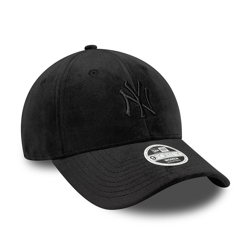 Gorra de béisbol 9FORTY MLB Velour Midi New York Yankees para mujeres de New Era - Negro sobre Negro