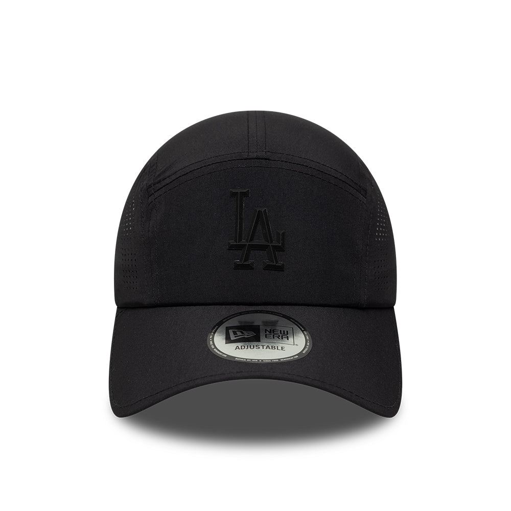 Gorra 5 paneles MLB Tech Midi Runner L.A. Dodgers de New Era - Negro sobre Negro