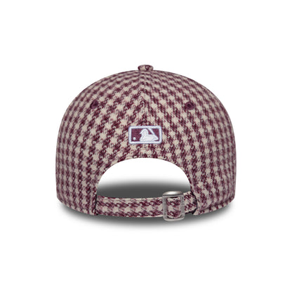 Gorra de béisbol 9FORTY M-Crown MLB Pata de Gallo New York Yankees de New Era - Crema-Burdeos