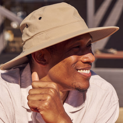 Sombrero de Sol Passport reciclado Repelente al agua de Sunday Afternoons - Marrón Claro