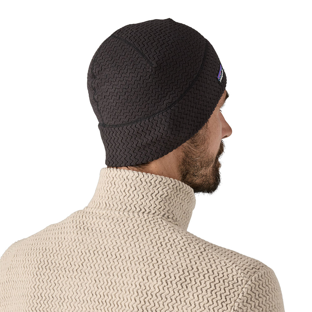 Gorro Beanie R1 Air de forro polar Jacquard de Patagonia - Negro
