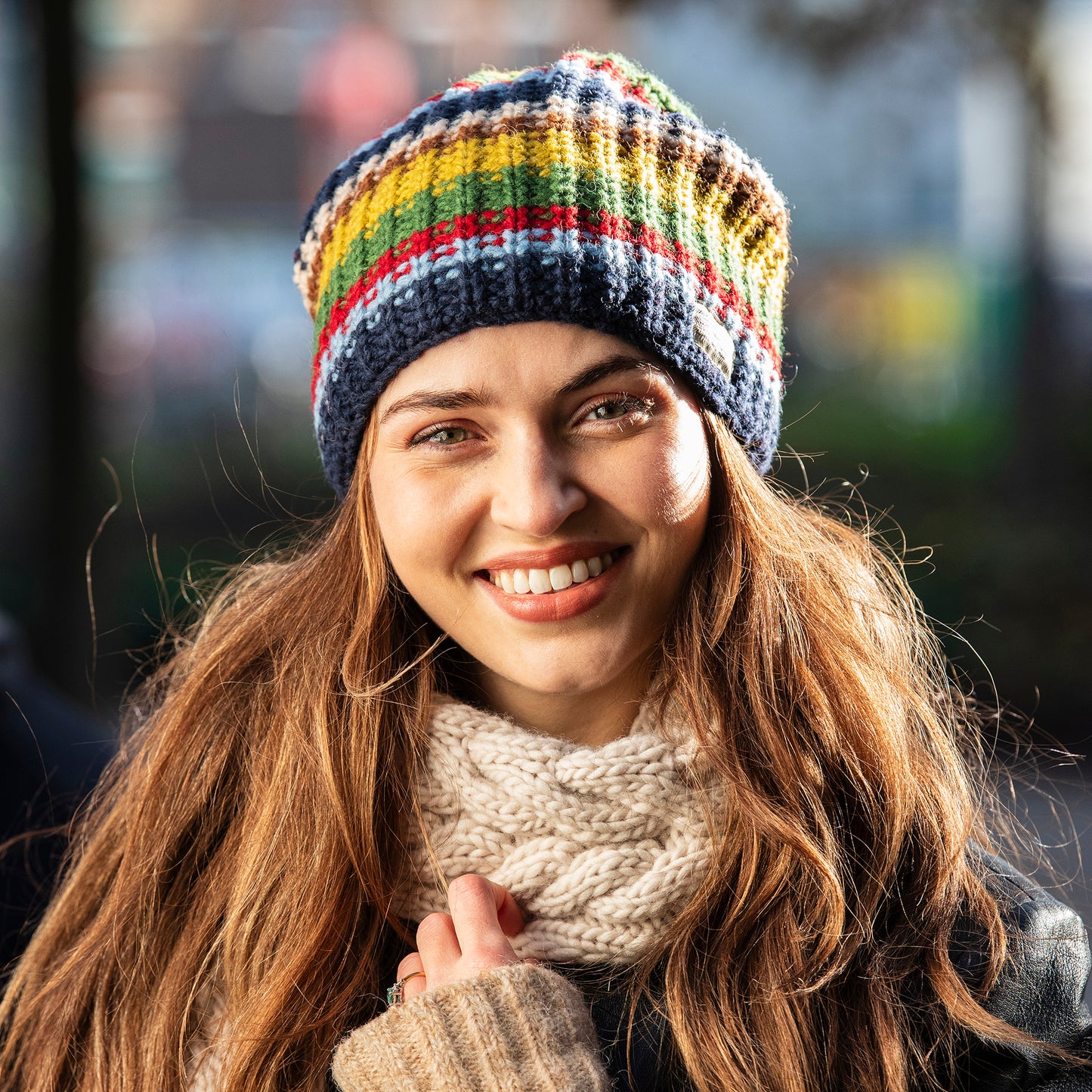 Gorro Beanie Cardi Flexible de Kusan - Azul-Amarillo