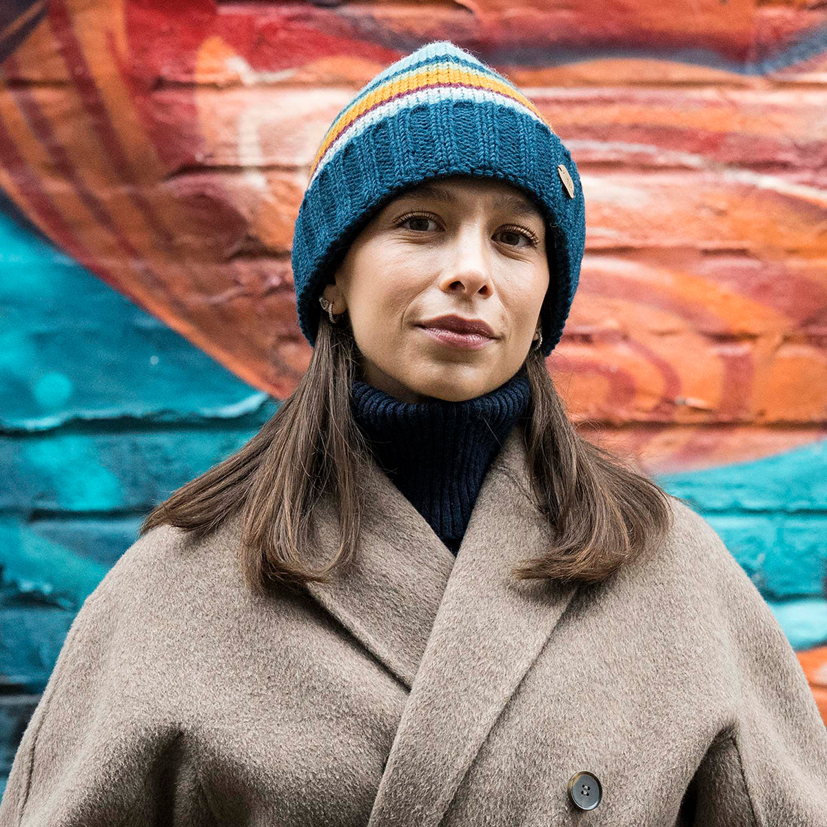 Gorro Beanie con vuelta con franjas de Kusan - Verde Azulado-Multi