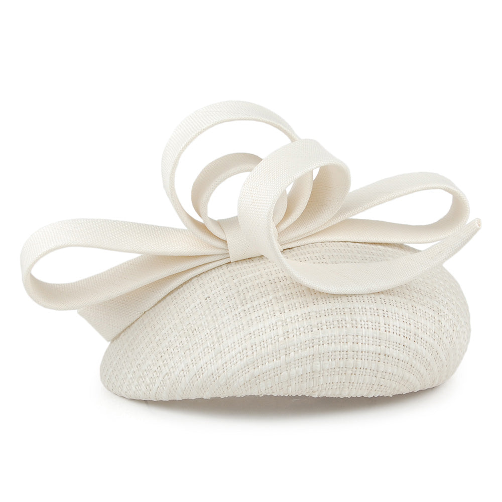 Sombrero Pillbox Lucille de Whiteley - Blanco Marfil