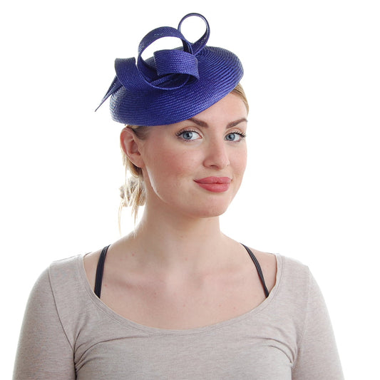 Sombrero Pillbox Genevieve de Failsworth - Azul Cobalto