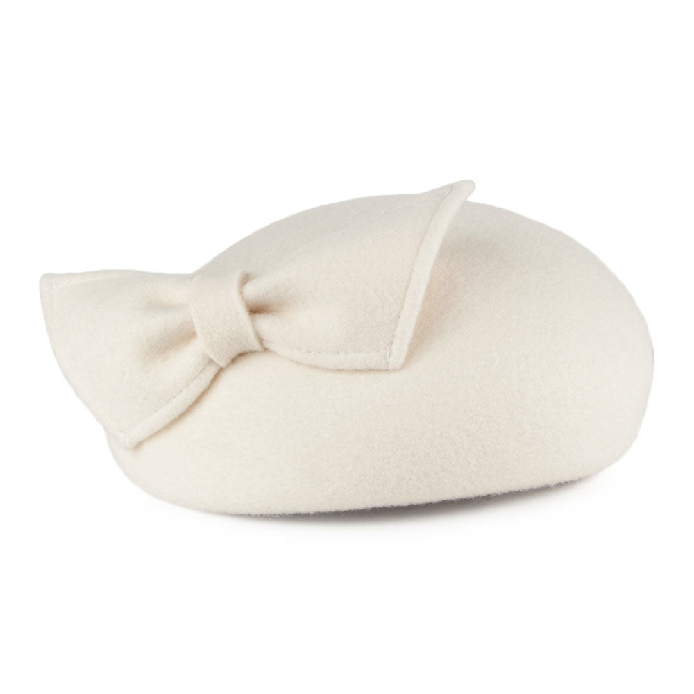 Sombrero Pillbox Kate con lazo de Whiteley - Blanco invernal