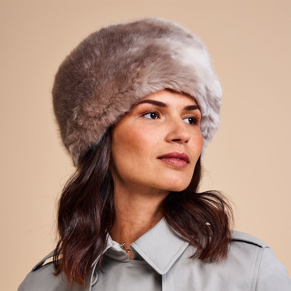Sombrero Pillbox Invierno de piel sintética de Helen Moore - Perla