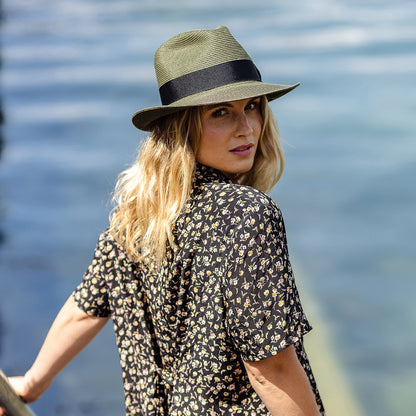 Sombrero Fedora Copa-C de verano de paja de Jaxon & James - Verde Oliva
