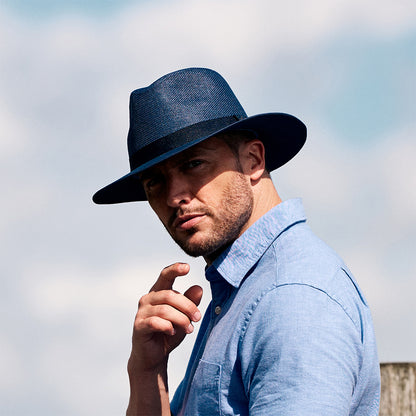 Sombrero Fedora Safari de paja toyo de Failsworth - Azul Marino