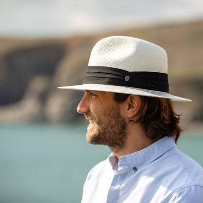 Sombrero Fedora con banda negra Toyo Safari de Jaxon & James
