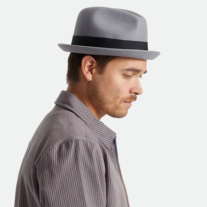 Sombrero Trilby Gain de fieltro de lana con cinta decorativa negra de Brixton - Gris