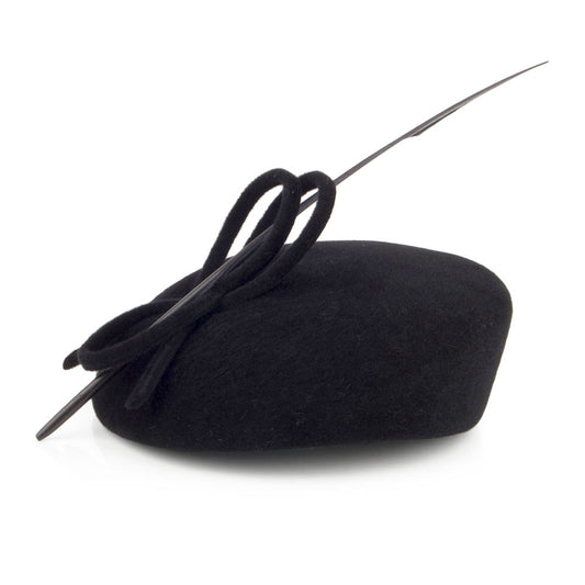 Boina de fieltro de piel y pluma decorativa de Whiteley - Negro