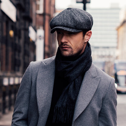 Gorra Newsboy redonda Carloway de Harris Tweed diseño de espiga de Failsworth - Antracita
