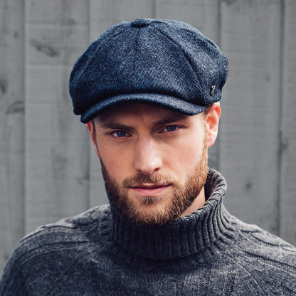 Gorra Newsboy redonda Carloway de Harris Tweed diseño de espiga de Failsworth - Azul