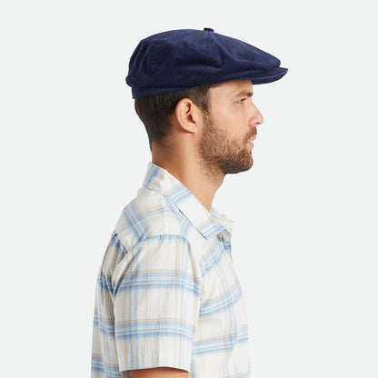 Gorra Newsboy Brood holgada de pana de Brixton - Azul Marino