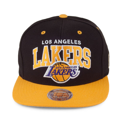 Gorra Snapback NBA Arch 2 Tone L.A. Lakers de Mitchell & Ness - Negro-Amarillo