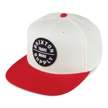 Gorra Oath III de Brixton Hats - Blanco-Rojo