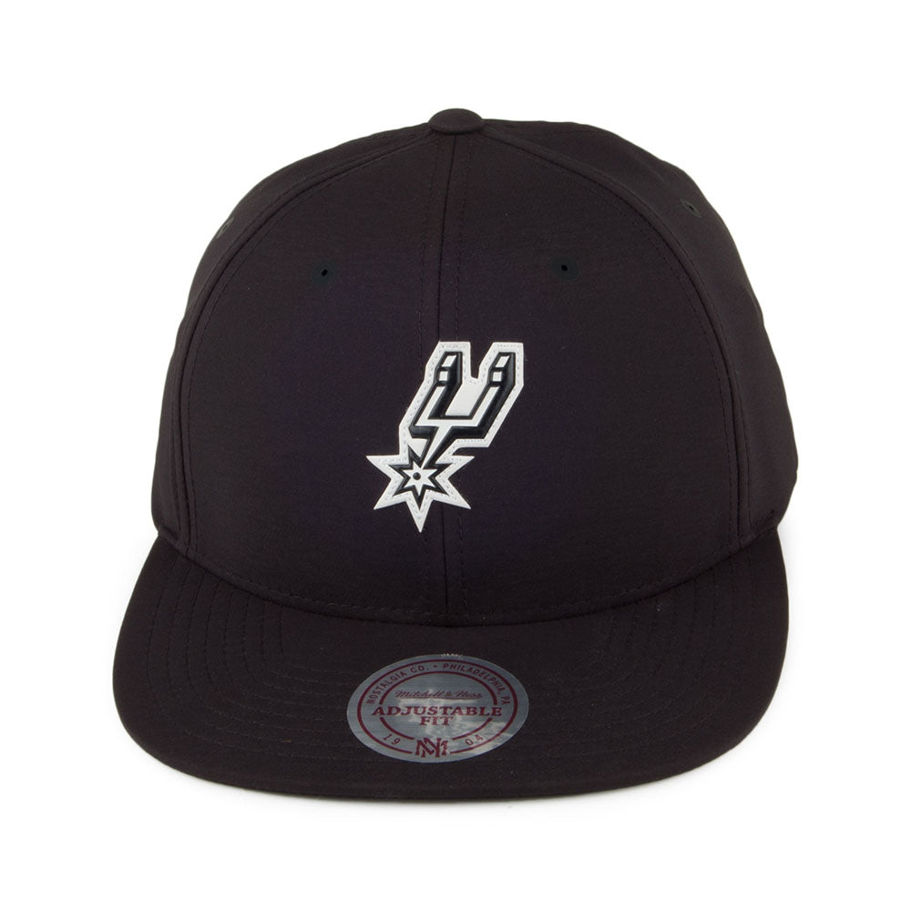 Gorra San Antonio Spurs de Mitchell & Ness - Negro
