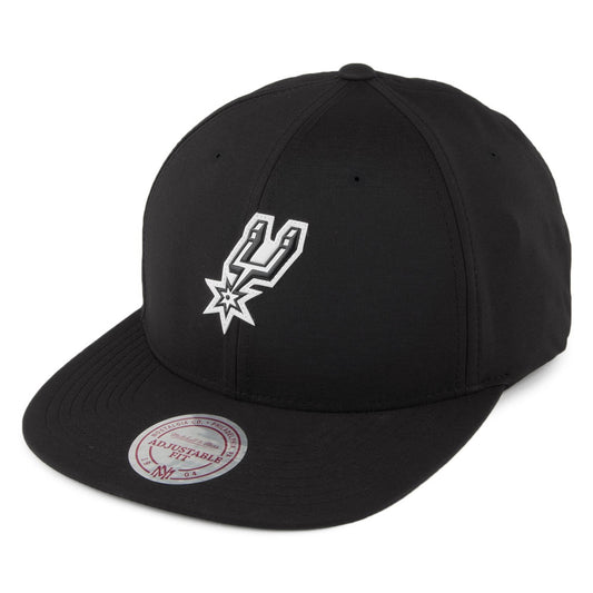 Gorra San Antonio Spurs de Mitchell & Ness - Negro