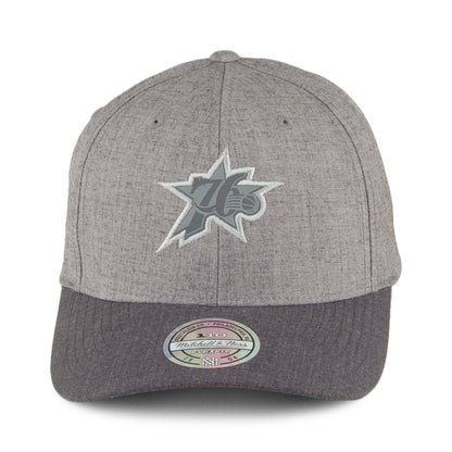 Gorra Snapback Beam 110 Philadelphia 76ers de Mitchell & Ness - Gris