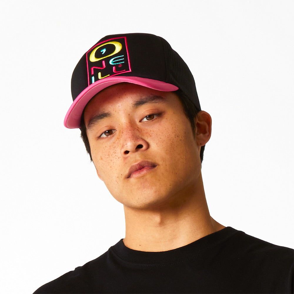 Gorra Trucker Original Surfer II de O'Neill - Negro-Rosa