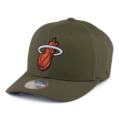 Gorra Snapback Ripstop Battle Miami Heat de Mitchell & Ness - Verde Militar