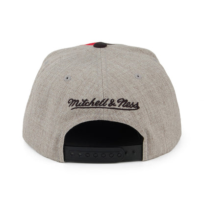 Gorra Snapback Equip Chicago Bulls de Mitchell & Ness - Gris