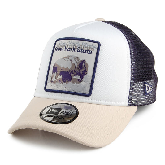 Gorra Trucker Buffalo State Patch de New Era - Blanco-Piedra
