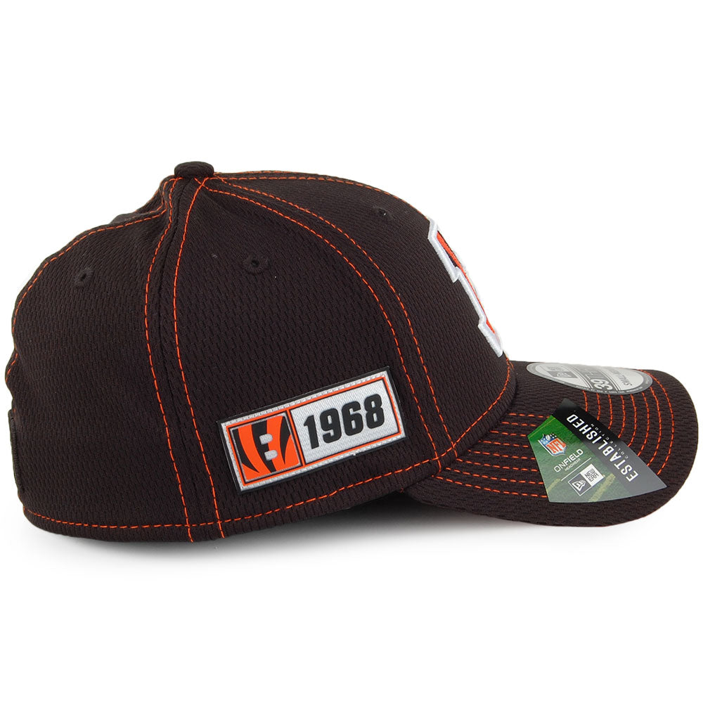 Gorra de béisbol 39THIRTY NFL Onfield Road Cincinnati Bengals de New Era - Negro