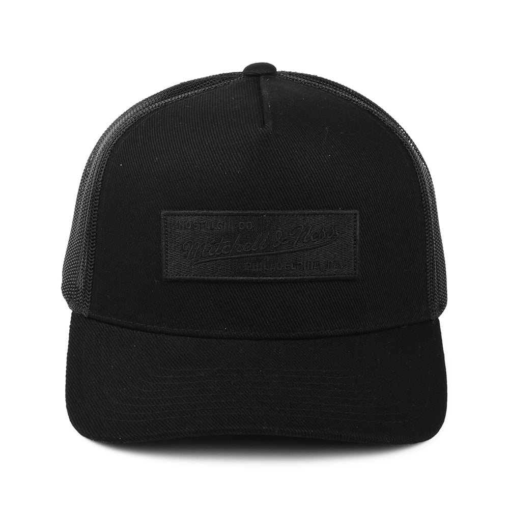 Gorra Trucker Branded Box Logo Classic de Mitchell & Ness - Negro