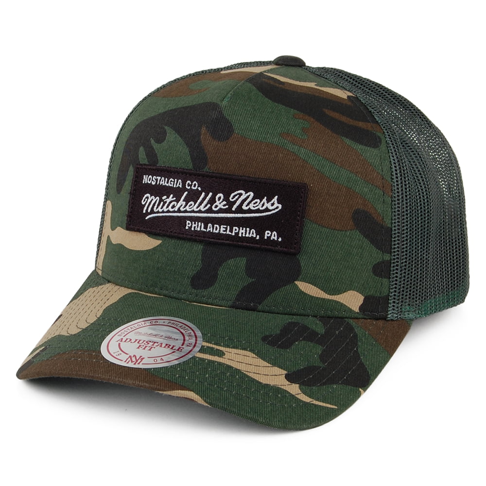 Gorra Trucker Branded Box Logo Classic de Mitchell & Ness - Camuflaje