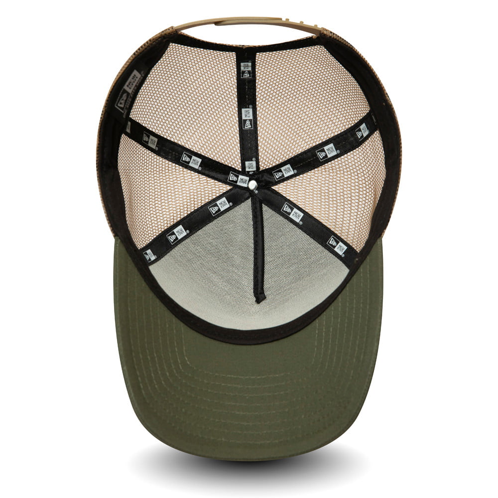 Gorra Trucker de New Era - Verde Oliva