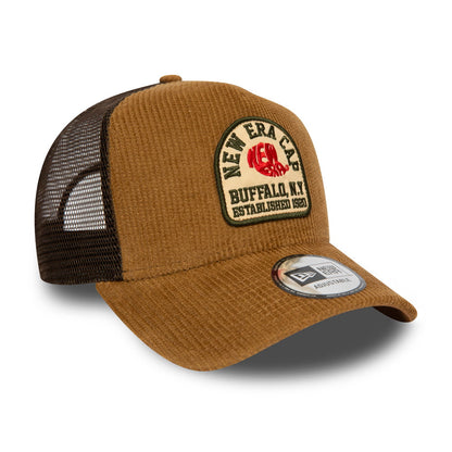 Gorra Trucker de pana Fabric Patch de New Era - Marrón Claro