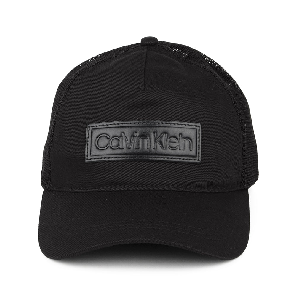 Gorra Trucker High Raised de Calvin Klein - Negro