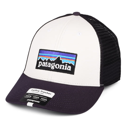 Gorra Trucker P-6 Logo LoPro de algodón orgánico de Patagonia - Blanco-Morado