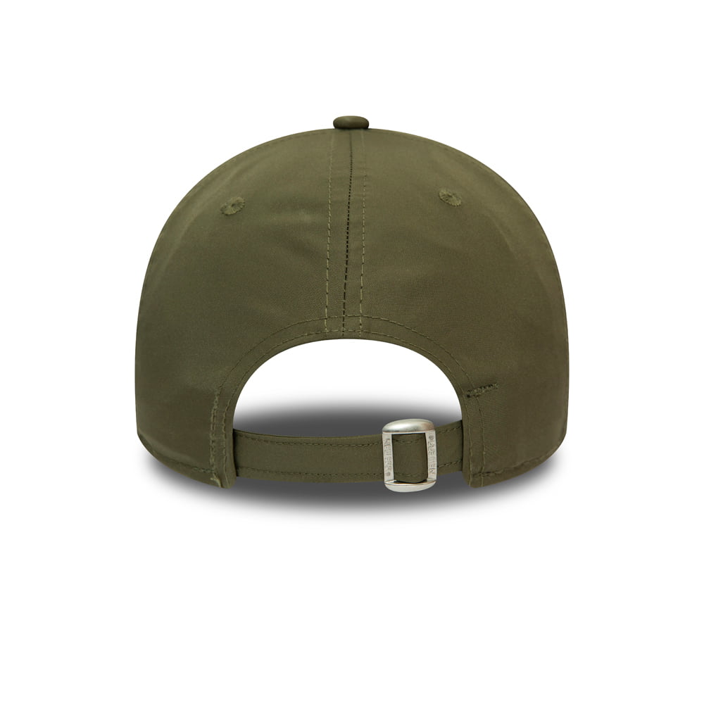 Gorra de béisbol 9FORTY NBA Tonal Nylon Milwaukee Bucks de New Era - Verde Oliva