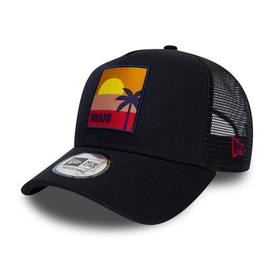 Gorra Trucker Miami Location de New Era - Azul Marino